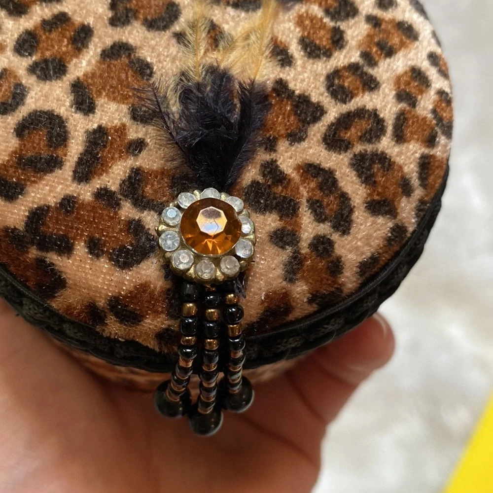 Leopard trinket box